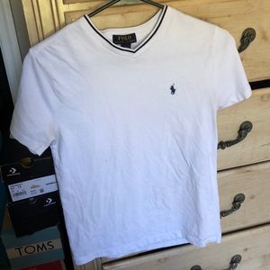polo t shirt